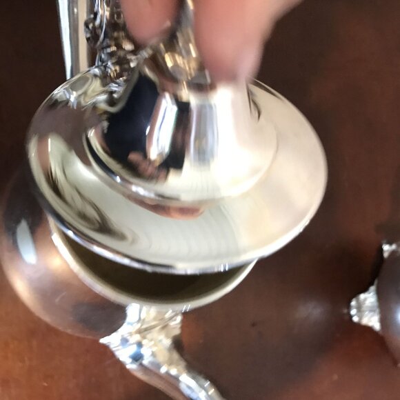 VTG Silverplate Tea & Coffee Set Wm Rogers & Sons Victorian Rose 1902 - Picture 10 of 15